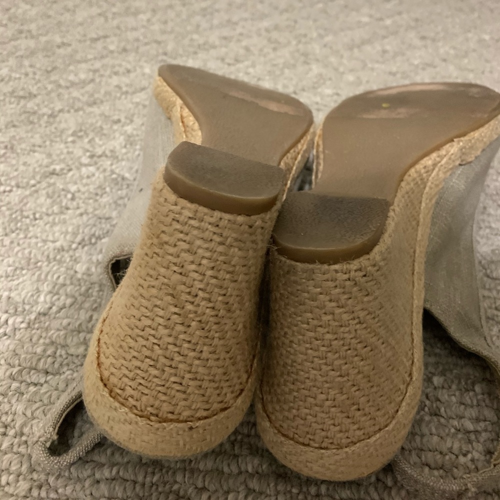 Wedges - Picture 3 of 4